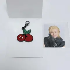 NCT127 The Momentum悠太 イラストチャーム　IDフォトカード