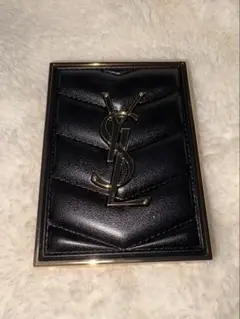 YSL クチュール ミニ クラッチ 100