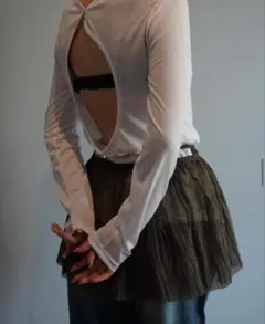 【OJYON】　back point tops ホワイト