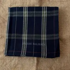 メンズ　PIERRE BALMAIN ハンカチ〜紺〜のサムネイル