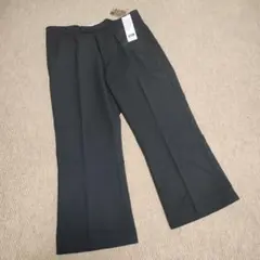 新品未使用　ユニクロＵ　ストレートアンクルパンツ サイズ76