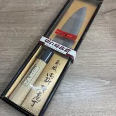 新品未開封　ステンレス製の美食家万能包丁のサムネイル