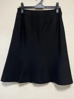イオン トップバリュ 膝丈 フレアスカート 黒無地 Mサイズ