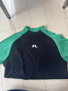 J.LINDEBERG メンズシャツ 黒と緑