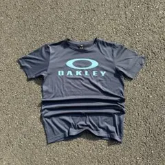 あ*き様 oakley テック系 Y2K archive Tシャツ 袖赤タグ グ - メルカリ