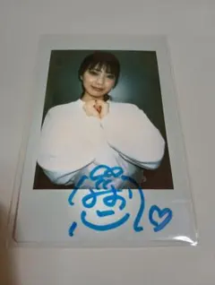 石川澪 直筆サイン入りチェキ⑫ - メルカリ