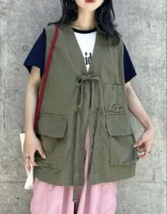 ニコアンドniko and C-１風ポケットベスト