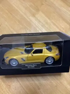 Mercedes-Benz SLS AMG ミニカーのサムネイル
