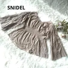 SNIDEL スナイデル F コットンシアーブラウス グレージュ