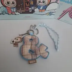 正規品　ラブブ　&　キーホルダー　POP MART