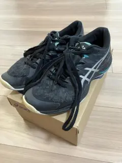 バレーシューズ V-SWIFT FF 2 黒・青・銀 asics 24.0cm