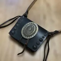 TRQUE LEATHERS メディスンバッグ トルクレザー コンチョ - メルカリ