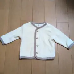 アイボリー ボタン付きカーディガン 60-70 西松屋