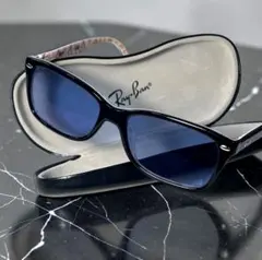 Ray-Ban レイバン サングラス ライトブルー　カラーレンズ　ユニセックス