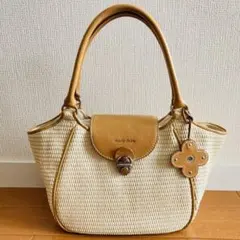 マリ クレールのハンドバッグ