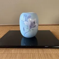 水色 花柄 陶器製花瓶　深川製磁