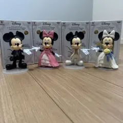 Disney ミッキー&ミニーフィギュア 2体×2セット