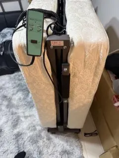 神奈川直接引取 電動介護用ベッド パラマウントベッド - メルカリ