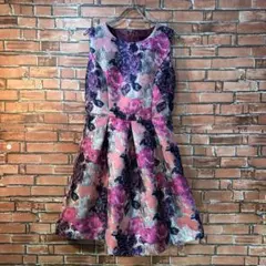 ノースリーブフレアワンピース 花柄 concierge ドレス