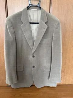 ベージュ テーラードジャケット