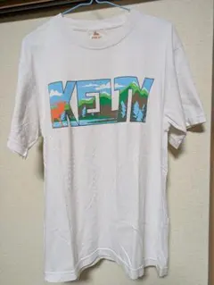 ホワイト グラフィックプリント Tシャツ