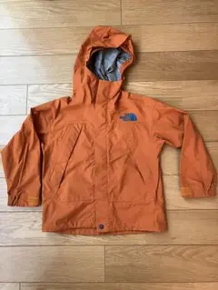 The North Face キッズ用オレンジジャケット　110cm