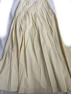 ZARA ランダムプリーツロングスカート　イエロー　ロングスカート　ザラ　XS