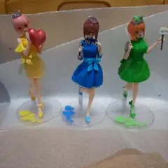 一番くじ　五等分の花嫁　五つ子セレブレーションフィギュア　３人セット