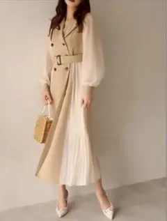 美品　ロイヤルパーティー　トレンチワンピースベージュ　フリーサイズ