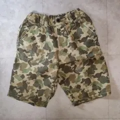 迷彩柄ハーフパンツ
