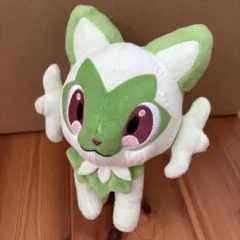 ポケモンセンター　ニャオハぬいぐるみ
