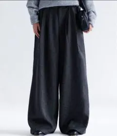 新品タグ付 SINSS 3Tuck wide straight slacks L