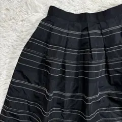 M-PREMIER 黒 フレアスカート ひざ丈のサムネイル