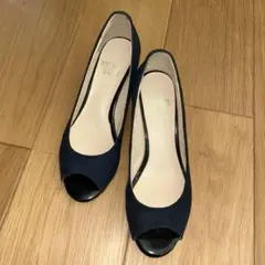 NATURAL BEAUTY オープントゥパンプス　23.5㎝のサムネイル