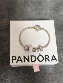 PANDORA ブレスレット チャーム付き
