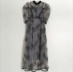 【Leja】配色パイピング プチハイネック 花柄刺繍 ラメレースドレス 結婚式