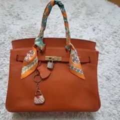 本革オーダーハンドバッグ チャーム付き
