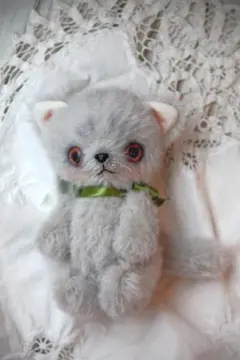 U*】様 国内作家様 ハンドメイド くま アートドール ?media_id=3242246993870729608