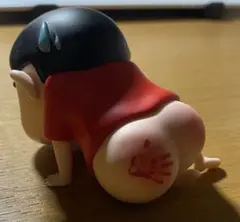 クレヨンしんちゃん　お尻叩かれ　フィギュア
