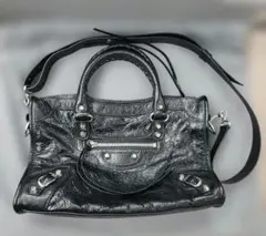 BABYMONSTERアサ着用 balenciaga le city ミディアム - メルカリ