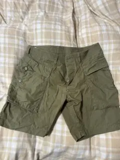 SASSAFRAS カーゴショートパンツ オリーブ Lサイズのサムネイル