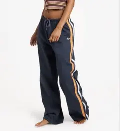 【タグ付き新品】ROXY 春夏カジュアルパンツ 26ssのサムネイル