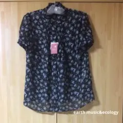 値下げ☆earth music&ecology 小花柄ブラウス