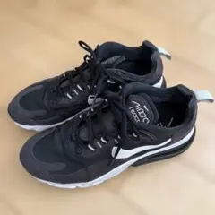 ナイキ エア マックス 270 リアクト　ブラック 24.5