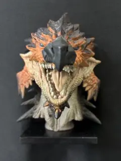 モンスターハンター リオレウス フィギュア