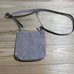 レザー　ショルダーバッグ