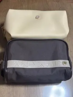 エミレーツ航空　BVLGARI トラベルポーチ