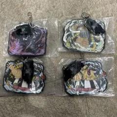 ワンピース　一番くじ　キャラクターキーホルダー4個セット