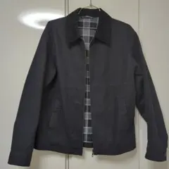 ユニクロ　ジップアップショートブルゾン　ブラック　M