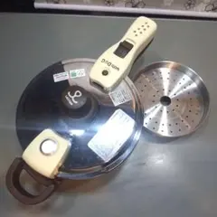 21= 送料無料 調理器具 生活用品 圧力鍋 片手鍋 容量3㍑ 蒸し器 セットのサムネイル